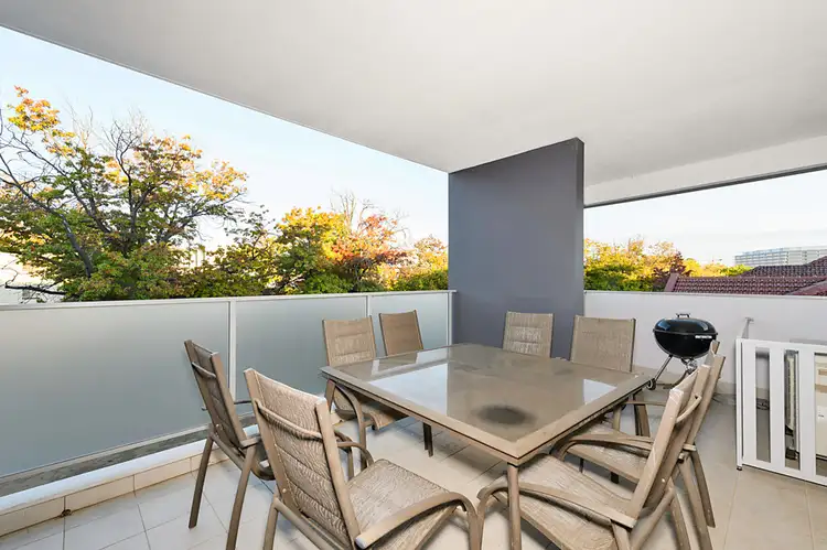 Main view of Homely apartment listing, 32/35-37 Torrens Street, Braddon ACT 2612