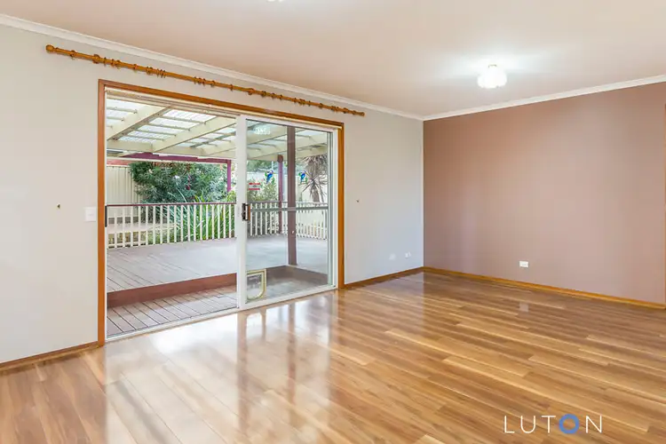 Sixth view of Homely house listing, 2 Noel Ryan Gardens, Gordon ACT 2906