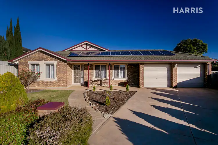 8 Perin Avenue, Woodcroft SA 5162