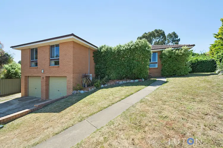 5 Beaver Place, Wanniassa ACT 2903