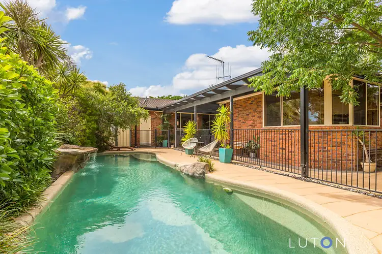 2 Byrne Place, Jerrabomberra NSW 2619