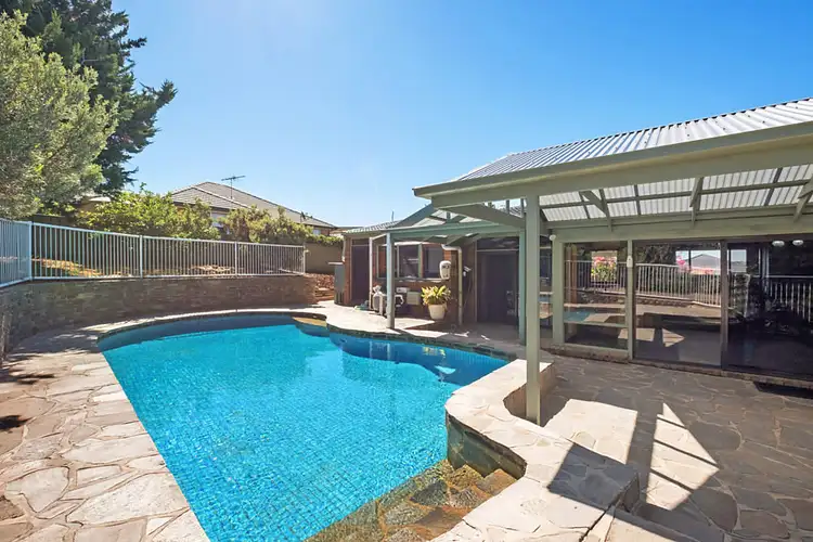 17 Yartoo Street, Hallett Cove SA 5158