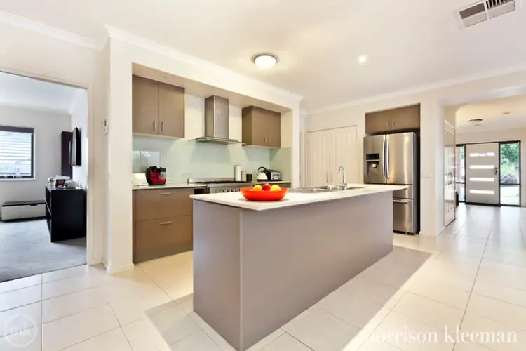 Second view of Homely house listing, 8 Beacon Place, Doreen VIC 3754