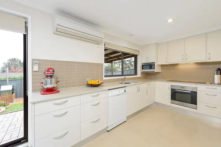 Fifth view of Homely townhouse listing, 2/26 Schonell Circuit, Oxley ACT 2903