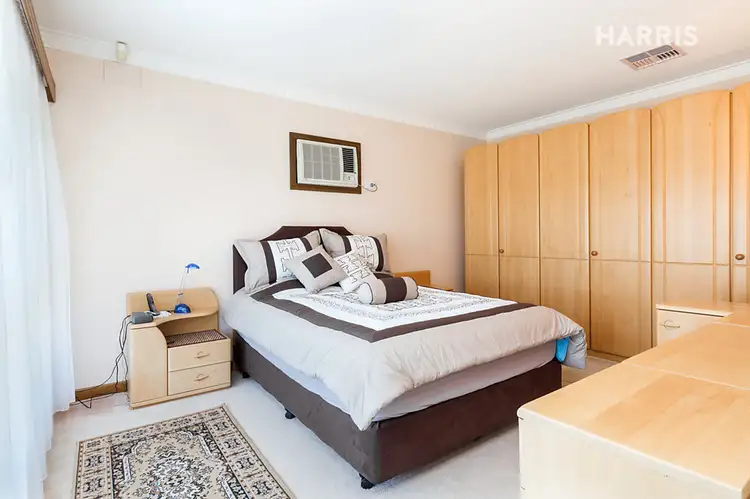 Fourth view of Homely house listing, 2 Lillimur Avenue, Morphett Vale SA 5162