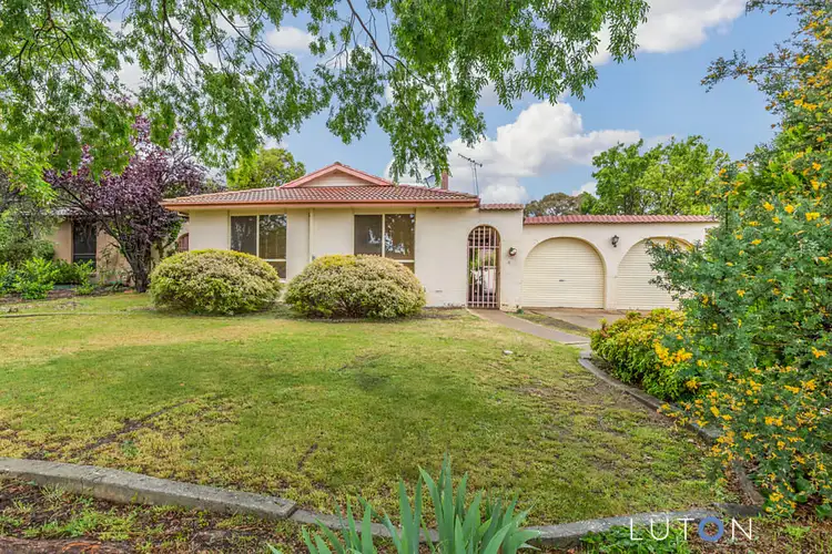 6 Serra Place, Stirling ACT 2611