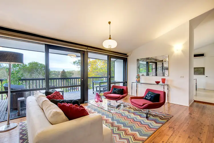 11 Kedumba Crescent, Turramurra NSW 2074
