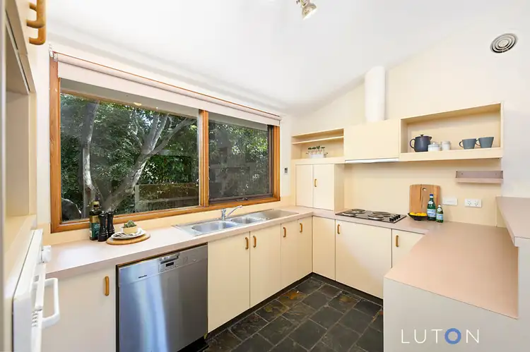 Fourth view of Homely house listing, 5 Wedgwood Close, Chisholm ACT 2905