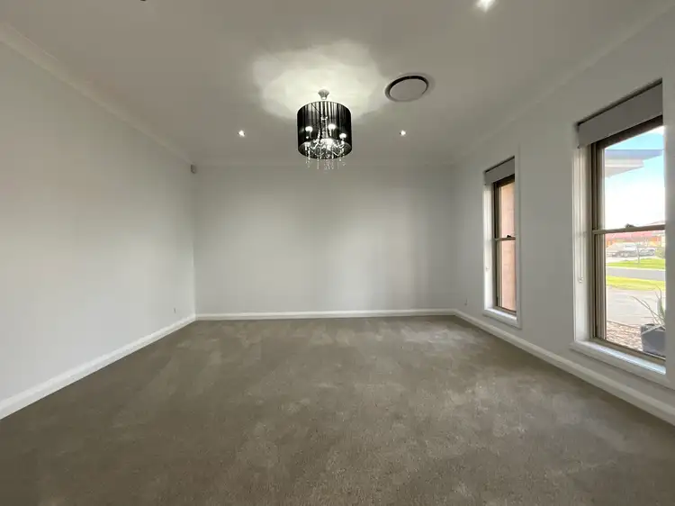 Fifth view of Homely house listing, 11 Tucker Street, Griffith NSW 2680