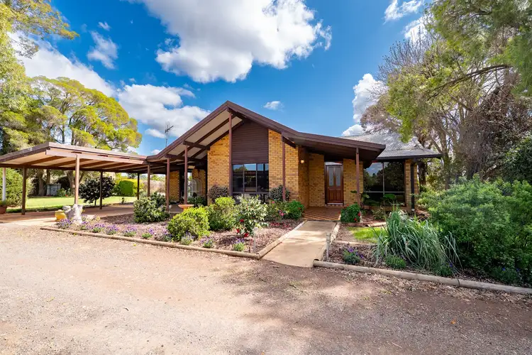 27 Druitt Road, Lake Wyangan NSW 2680