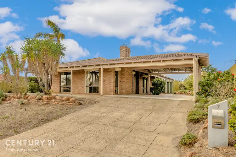 7 Hill Court, Thornlie WA 6108