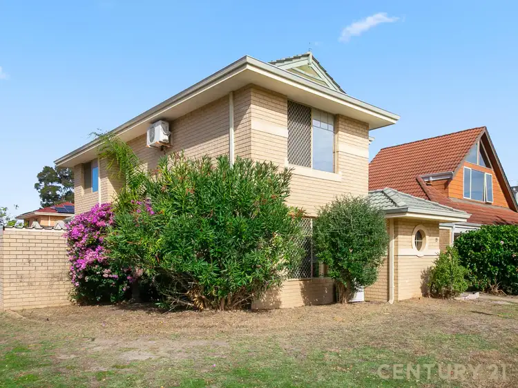 19 Gochean Avenue, Bentley WA 6102