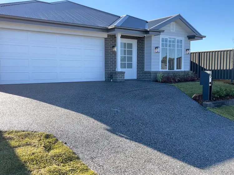 Second view of Homely house listing, 32 Harmony Close, Bellbird NSW 2325