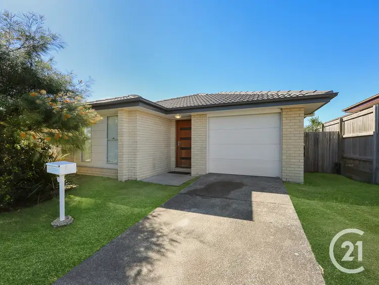 102 Fernbrooke Boulevard, Redbank Plains QLD 4301