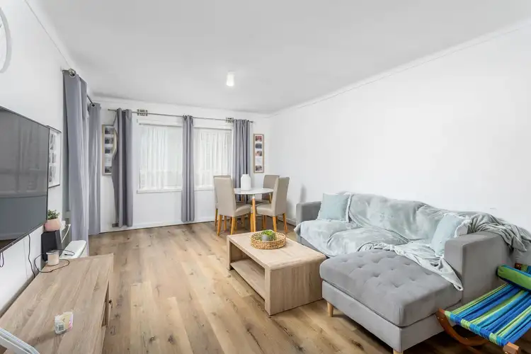 Sixth view of Homely unit listing, 27/2 Rand Court, Withers WA 6230