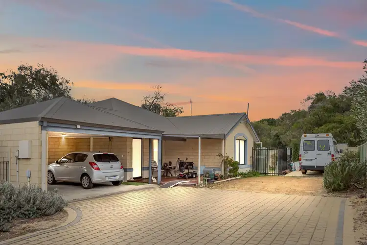8D Forrest Road, Capel WA 6271