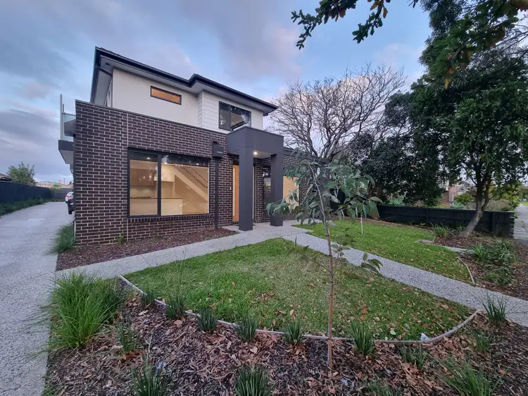 1/22 Eulinga Road, Clarinda VIC 3169