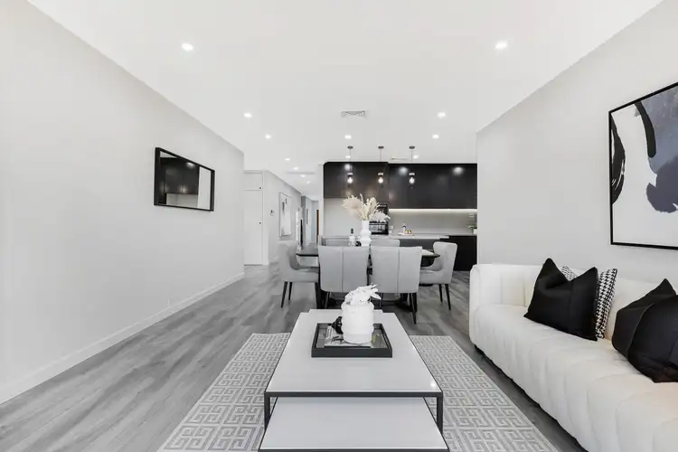 Second view of Homely house listing, 7 Brunswick Crescent, St Johns Park NSW 2176