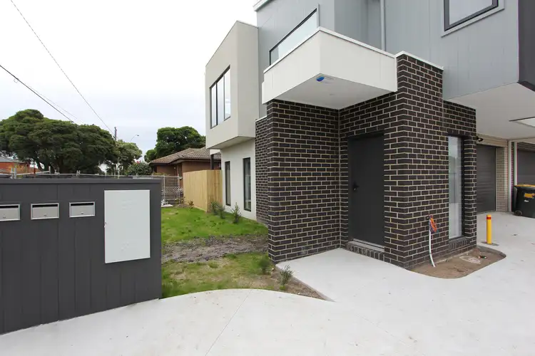 Main view of Homely townhouse listing, 1/43B Princess Avenue, Springvale VIC 3171