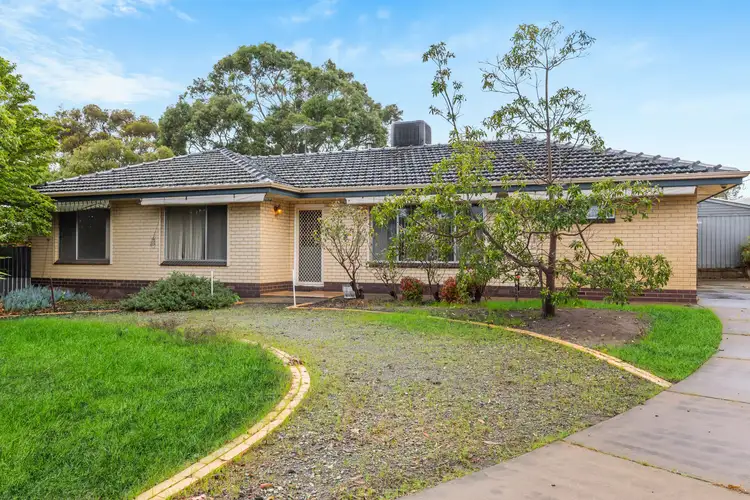 23 Norman Crescent, Hackham SA 5163