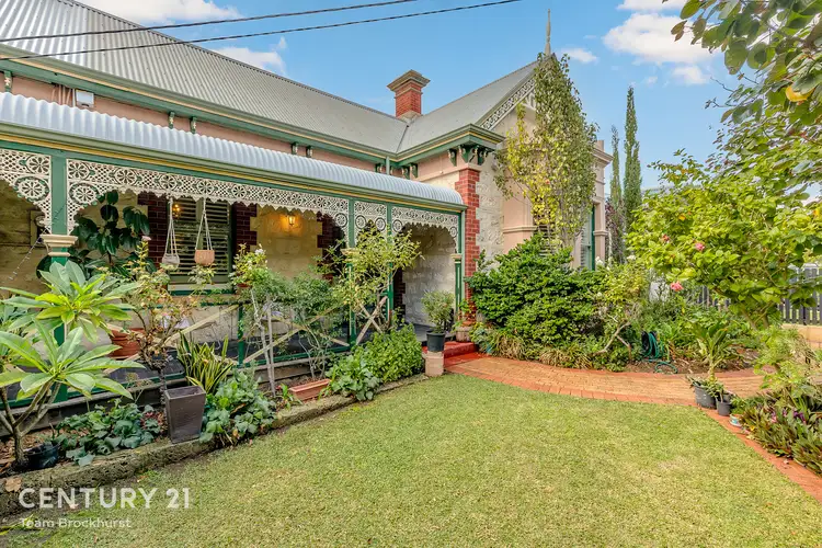 72 Hampton Road, Fremantle WA 6160