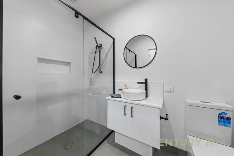 Fifth view of Homely unit listing, 5/27 Lyall Street, Cranbourne VIC 3977