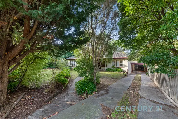 34 Ahern Road, Pakenham VIC 3810