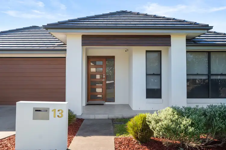 13 Rosemary Street, Fern Bay NSW 2295