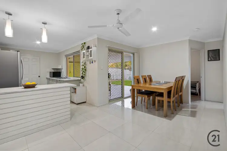 Fifth view of Homely house listing, 3 Park Close, Hillcrest QLD 4118