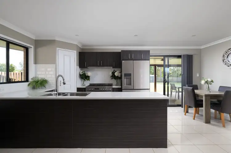 5 Gypsy Court, Cooloola Cove QLD 4580