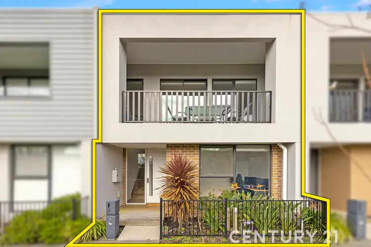 Main view of Homely townhouse listing, 5 Grenaroff Walk, Lyndhurst VIC 3975