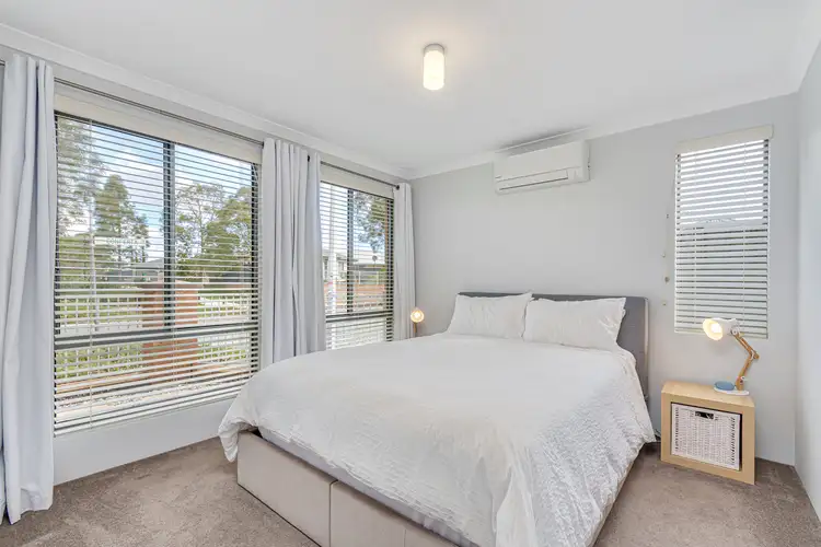 Sixth view of Homely house listing, 5 Conferta Link, Banksia Grove WA 6031
