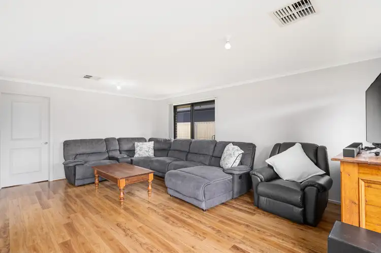 Second view of Homely house listing, 2 Tangelo Court, Direk SA 5110