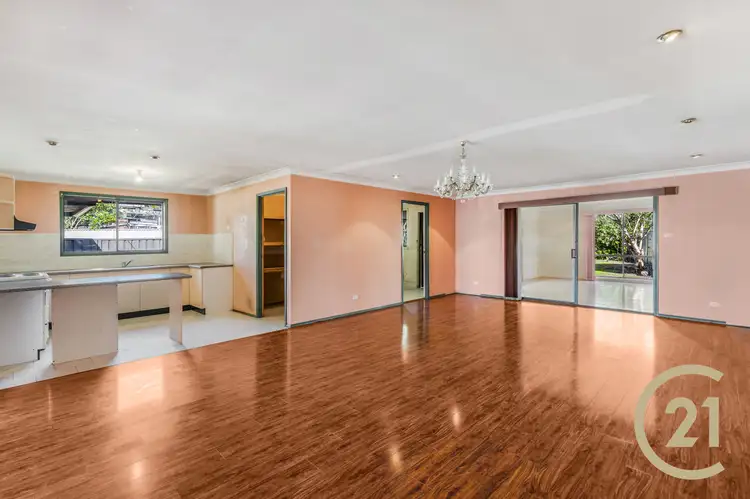 Sixth view of Homely house listing, 10 Monica Close, Lurnea NSW 2170