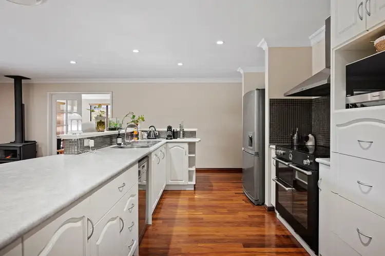 Sixth view of Homely house listing, 3 Rosevale Close, Dardanup WA 6236
