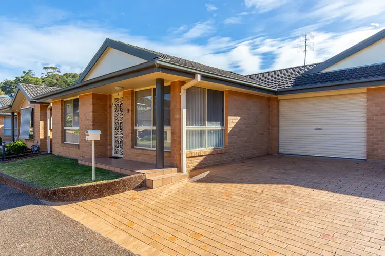 Main view of Homely villa listing, 19/4 Cowmeadow Road, Mount Hutton NSW 2290