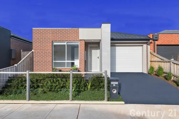 42 Clover Drive, Rockbank VIC 3335