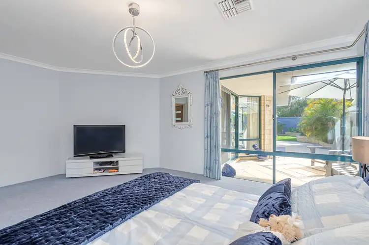 Fifth view of Homely house listing, 39 Galveston Loop, Iluka WA 6028