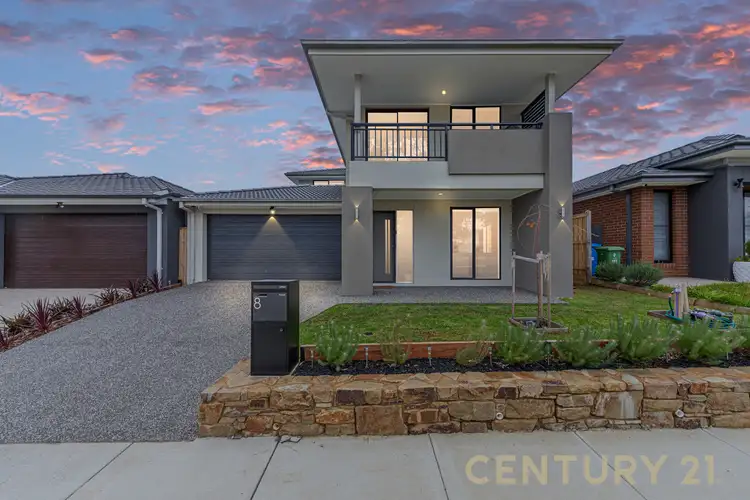 8 Topp Street, Cranbourne VIC 3977
