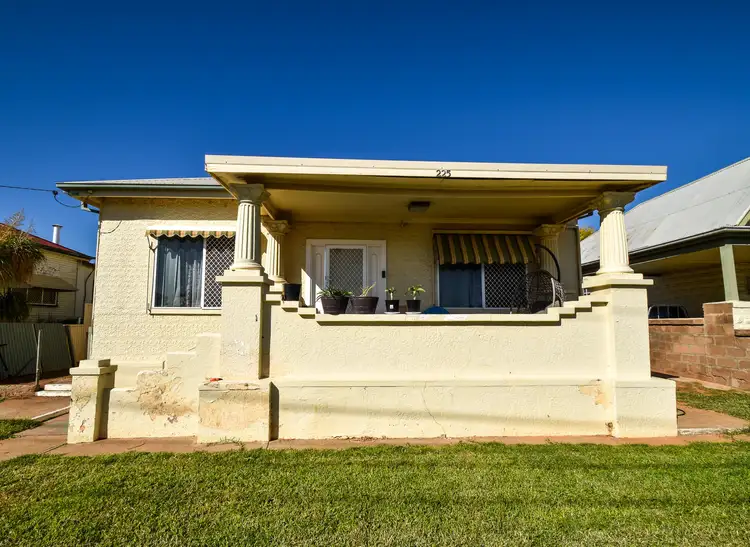 225 Wills Street, Broken Hill NSW 2880