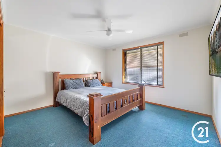 Fifth view of Homely house listing, 33 Mckenzie Street, Echuca VIC 3564