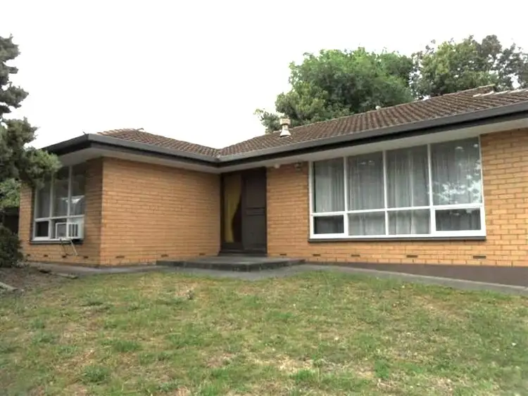5 Daniel Street, Hackham SA 5163
