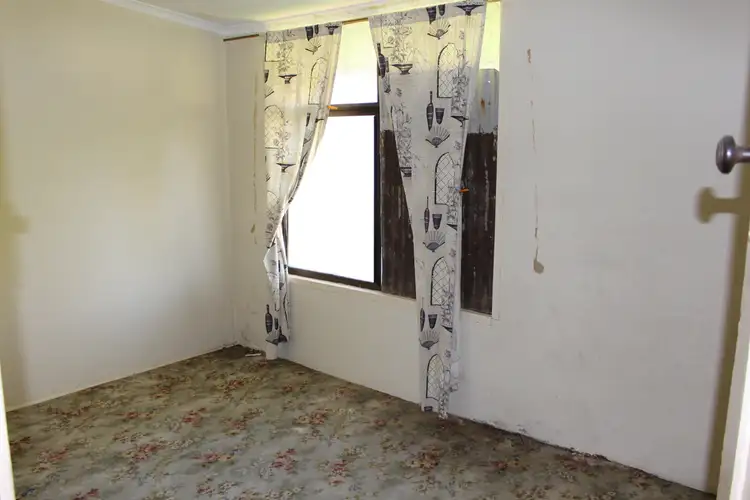 Fifth view of Homely house listing, 1 Threadgold Street, Port Pirie SA 5540