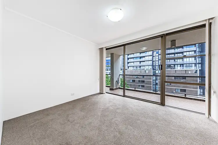 Fourth view of Homely apartment listing, 18/172 Pacific Highway, North Sydney NSW 2060