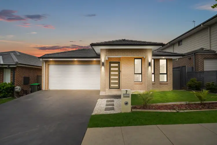 Main view of Homely house listing, 7 Jennings Crescent, Spring Farm NSW 2570