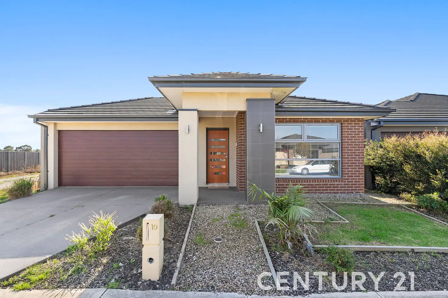 Main view of Homely house listing, 10 Colson Way, Berwick VIC 3806