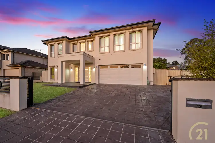 12 Elata Court, Wattle Grove NSW 2173