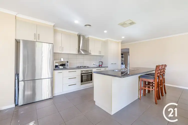 Third view of Homely house listing, 1 Struve Court, Echuca VIC 3564