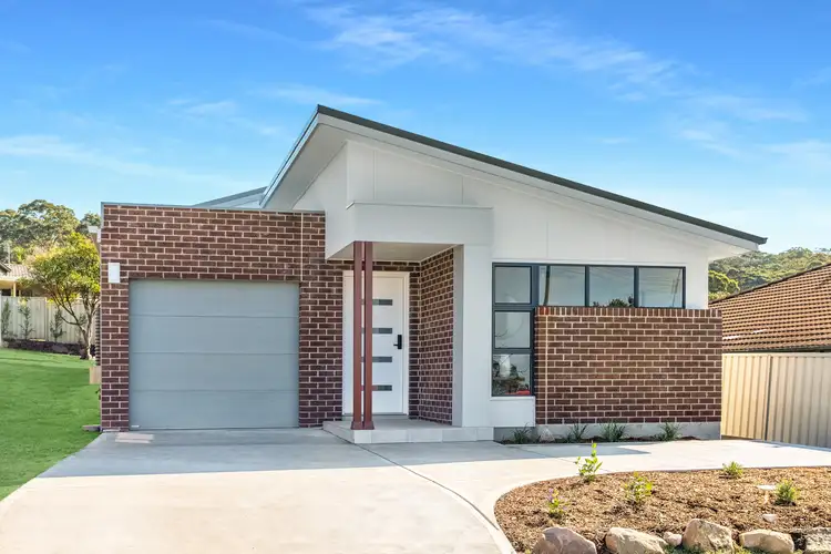 11A Cowmeadow Road, Mount Hutton NSW 2290