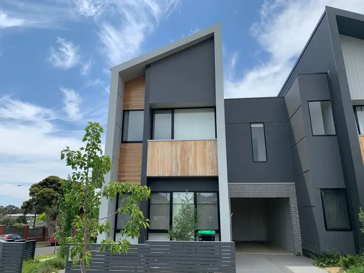 19 Queen Street, Dandenong VIC 3175